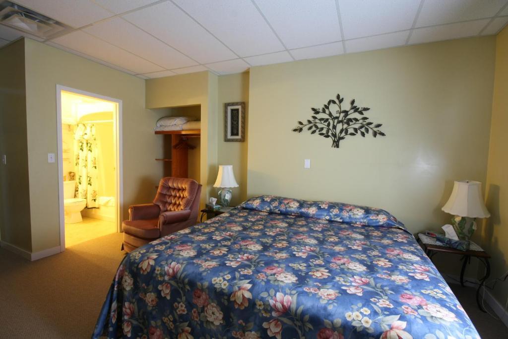 Villa Maria Country Inn Acheson ภายนอก รูปภาพ